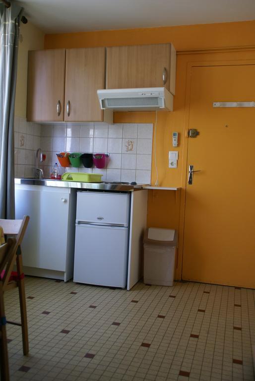 Апартаменты Au Coeur De Bourg Csm Курсёль-сюр-Мер Экстерьер фото